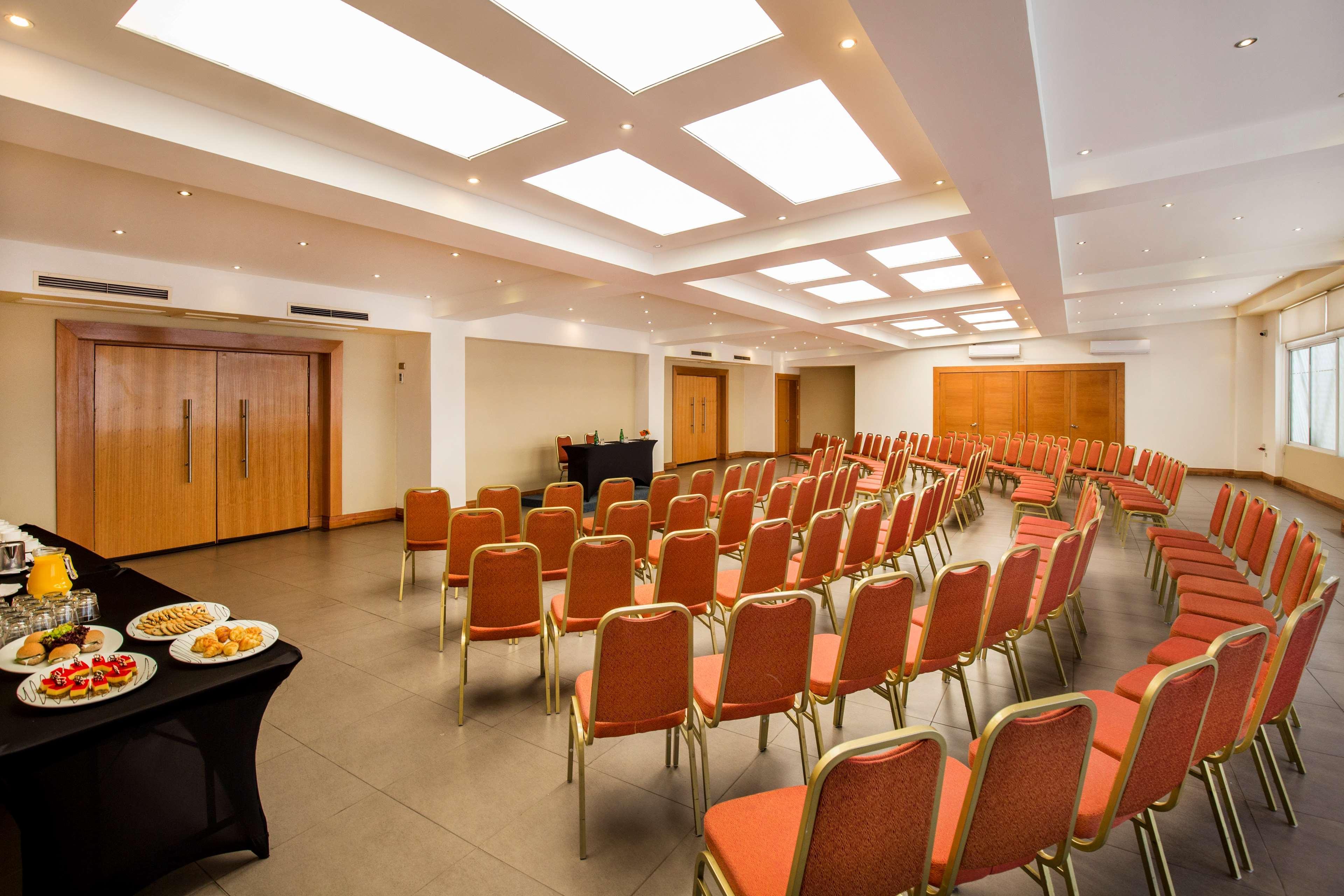 Best Western Marina Del Rey Βίνα Ντελ Μαρ Εξωτερικό φωτογραφία